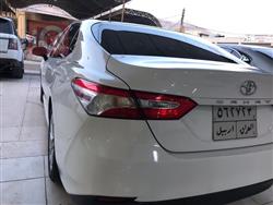 تۆیۆتا کامری